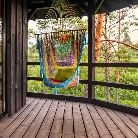 Treehouseestonia Chata Jogisoo