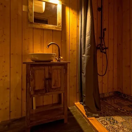 Деревянный коттедж Treehouseestonia *