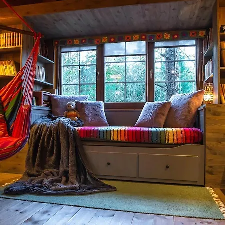 Treehouseestonia Hytte Jogisoo