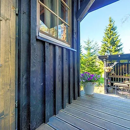 Treehouseestonia Lodge *