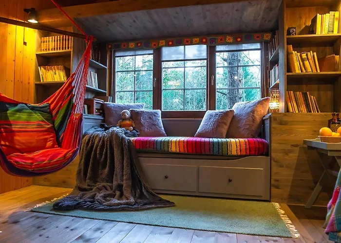 Treehouseestonia بيت خشبي Jogisoo